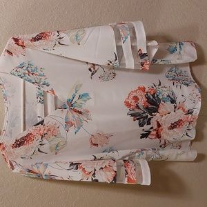 White floral print top